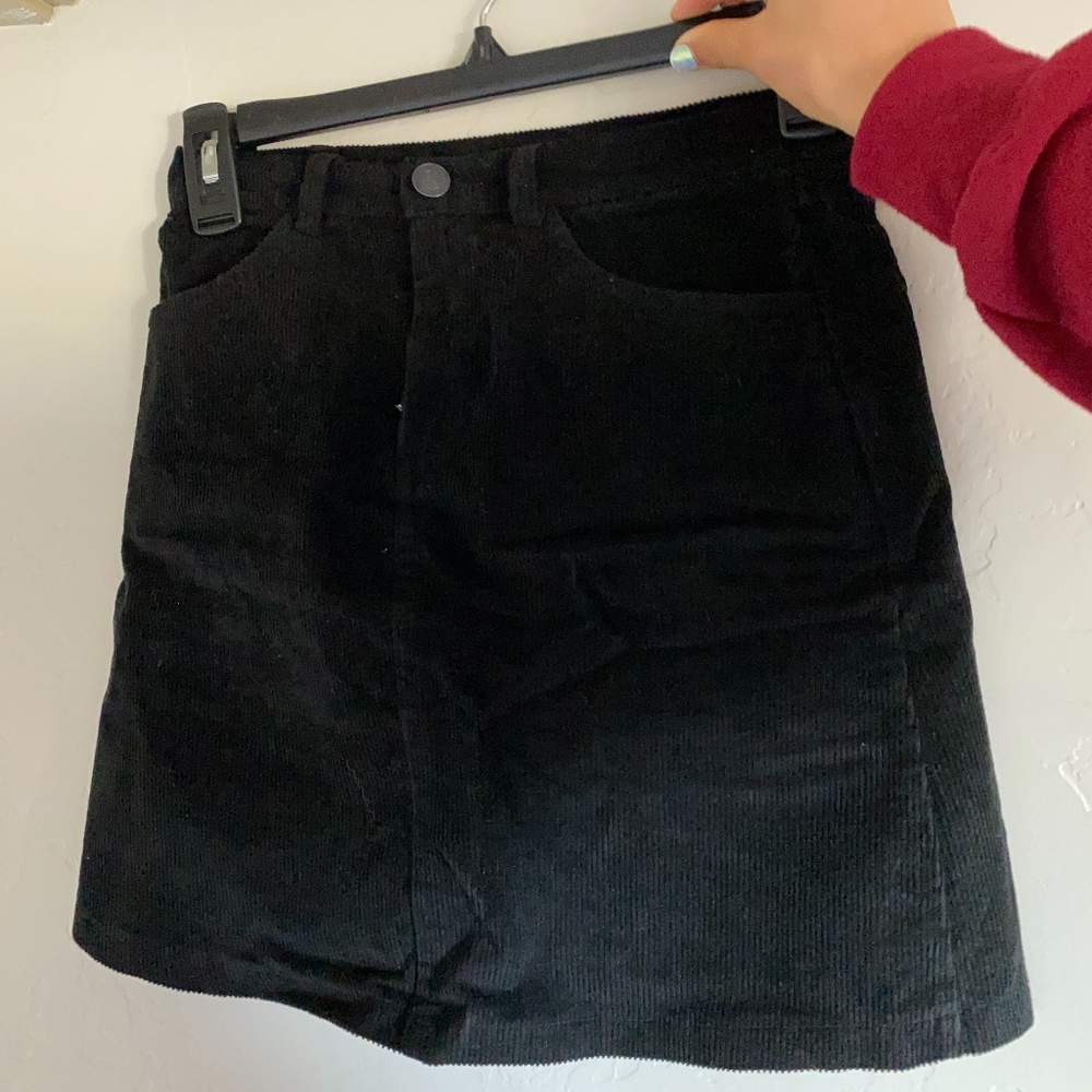 Bandy Melville Black Corduroy Skirt